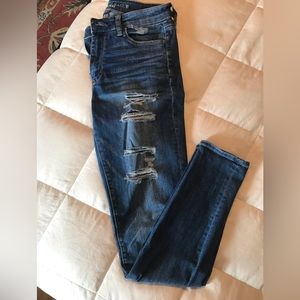 Like new condition American Eagle super stretch X jeans